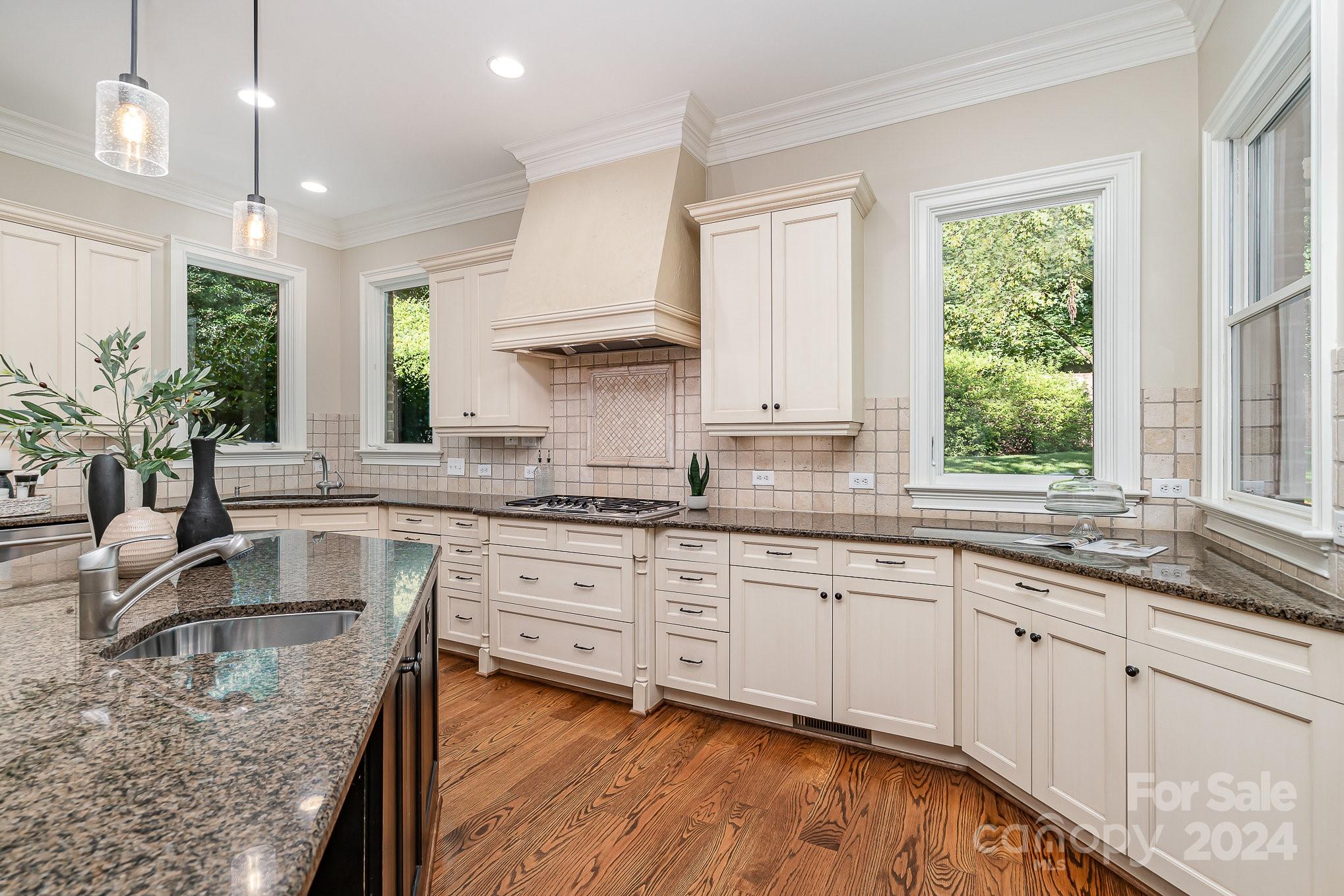 1109 Hudson Place