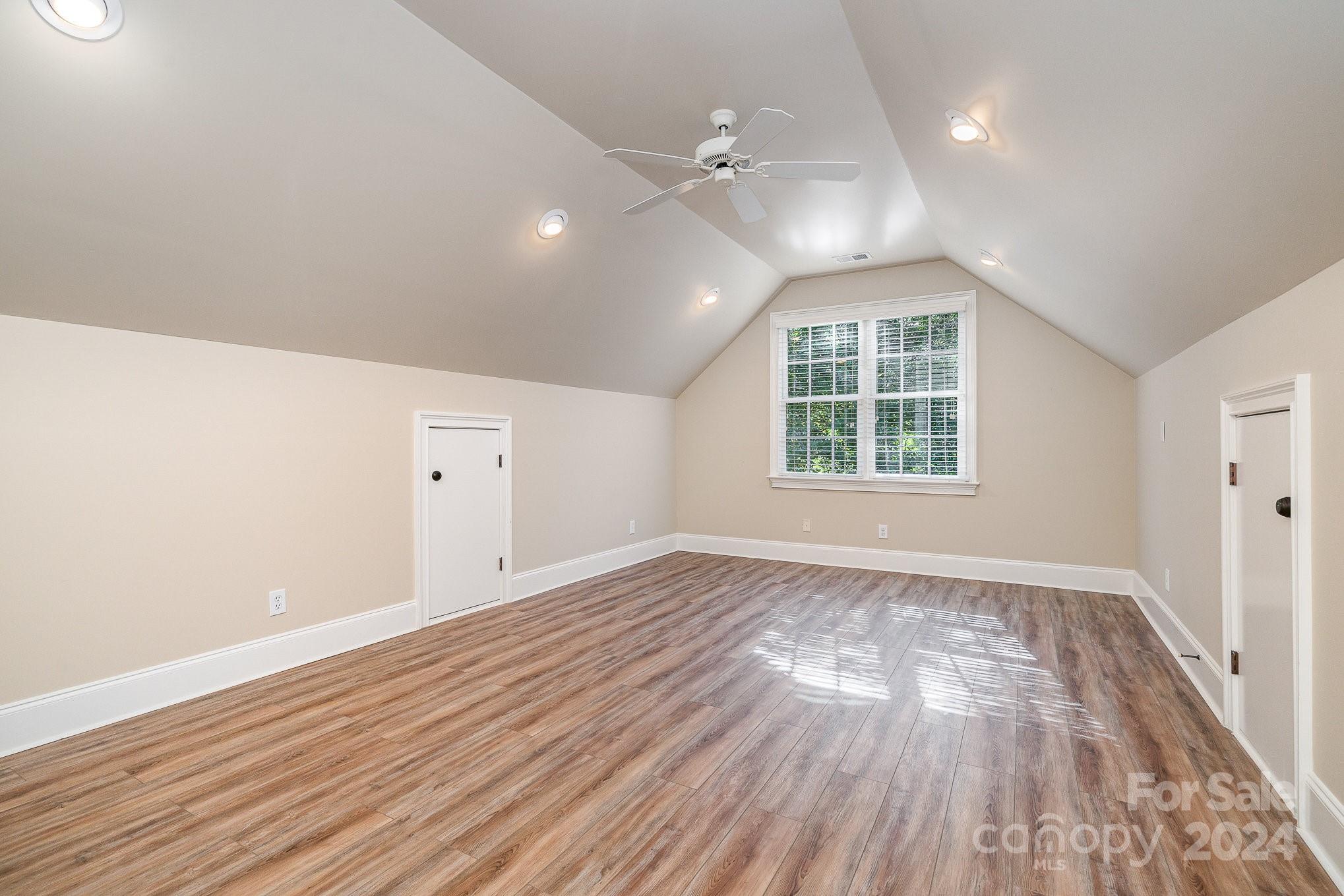 1109 Hudson Place