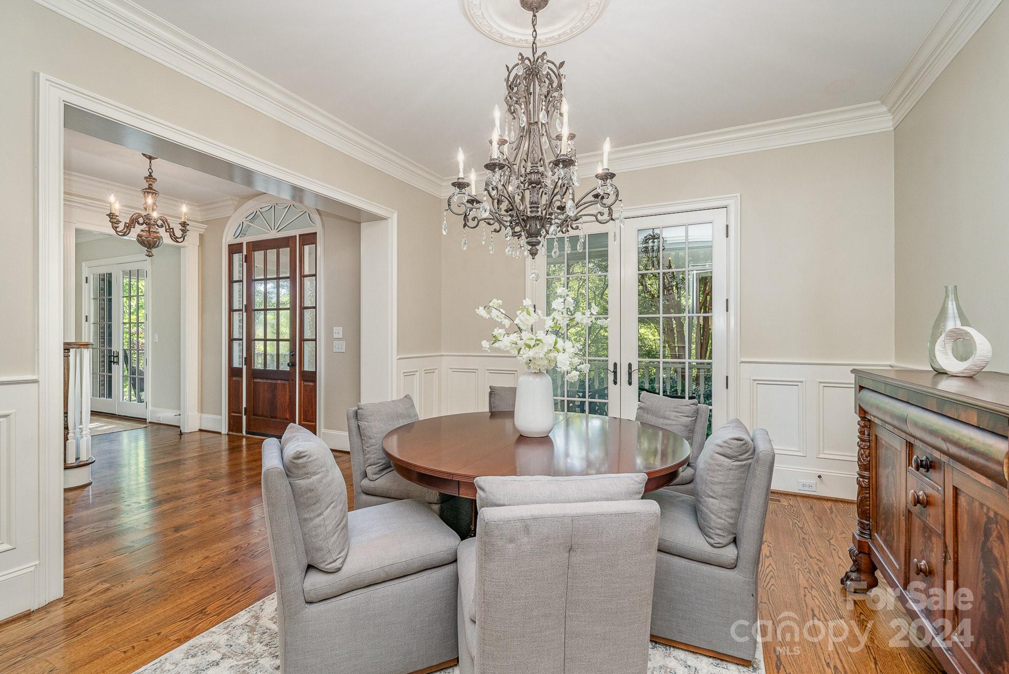 1109 Hudson Place