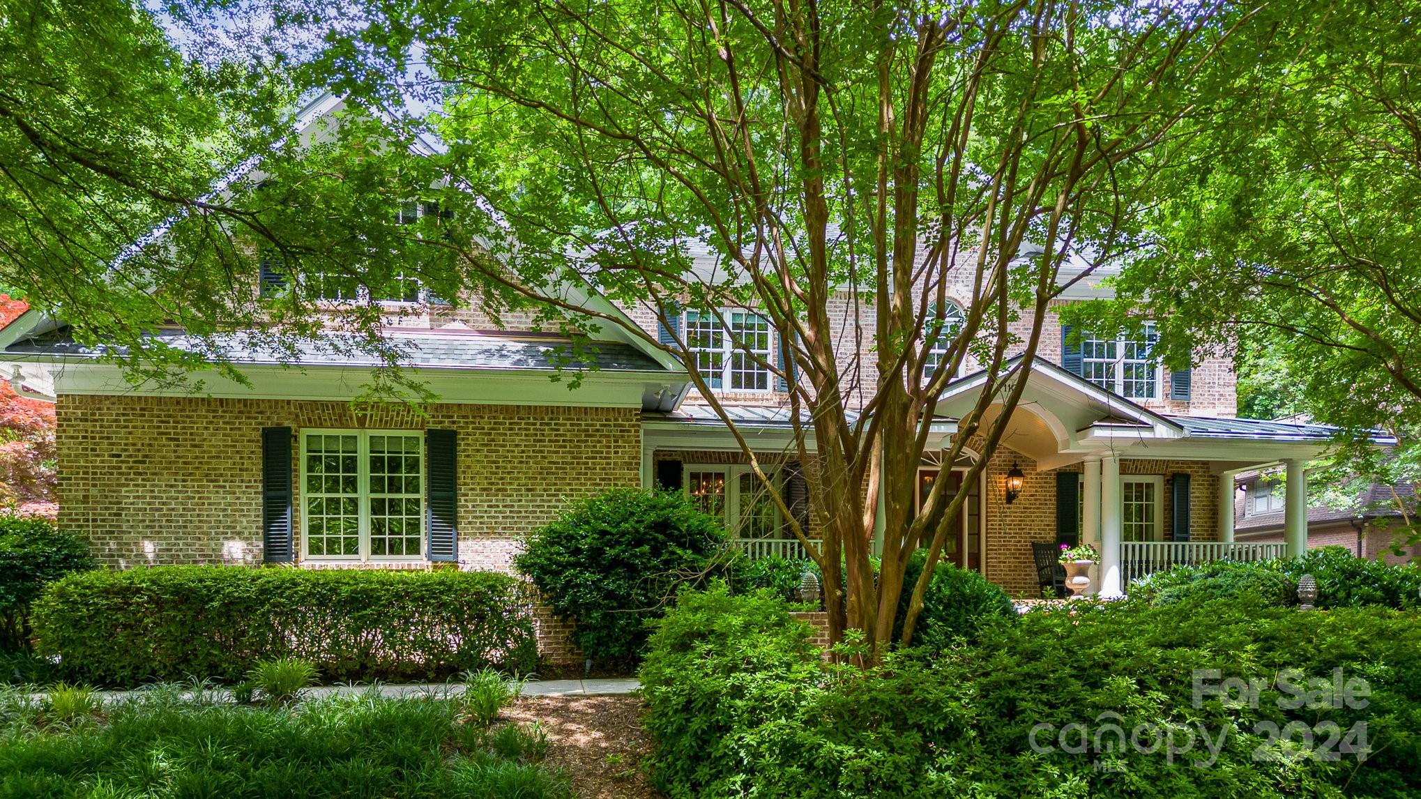 1109 Hudson Place