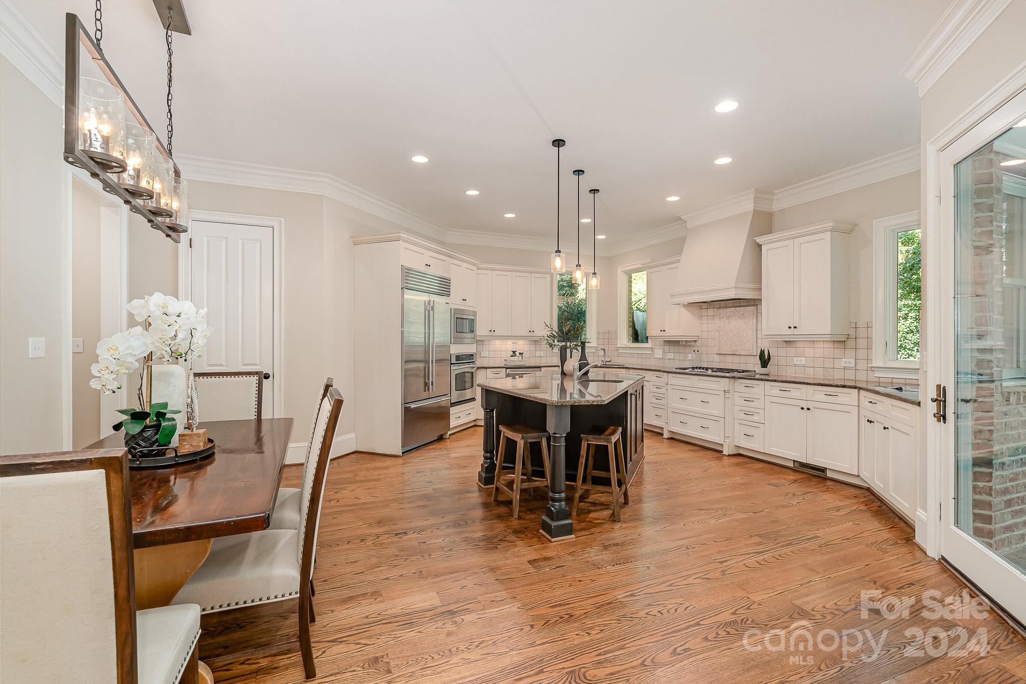 1109 Hudson Place