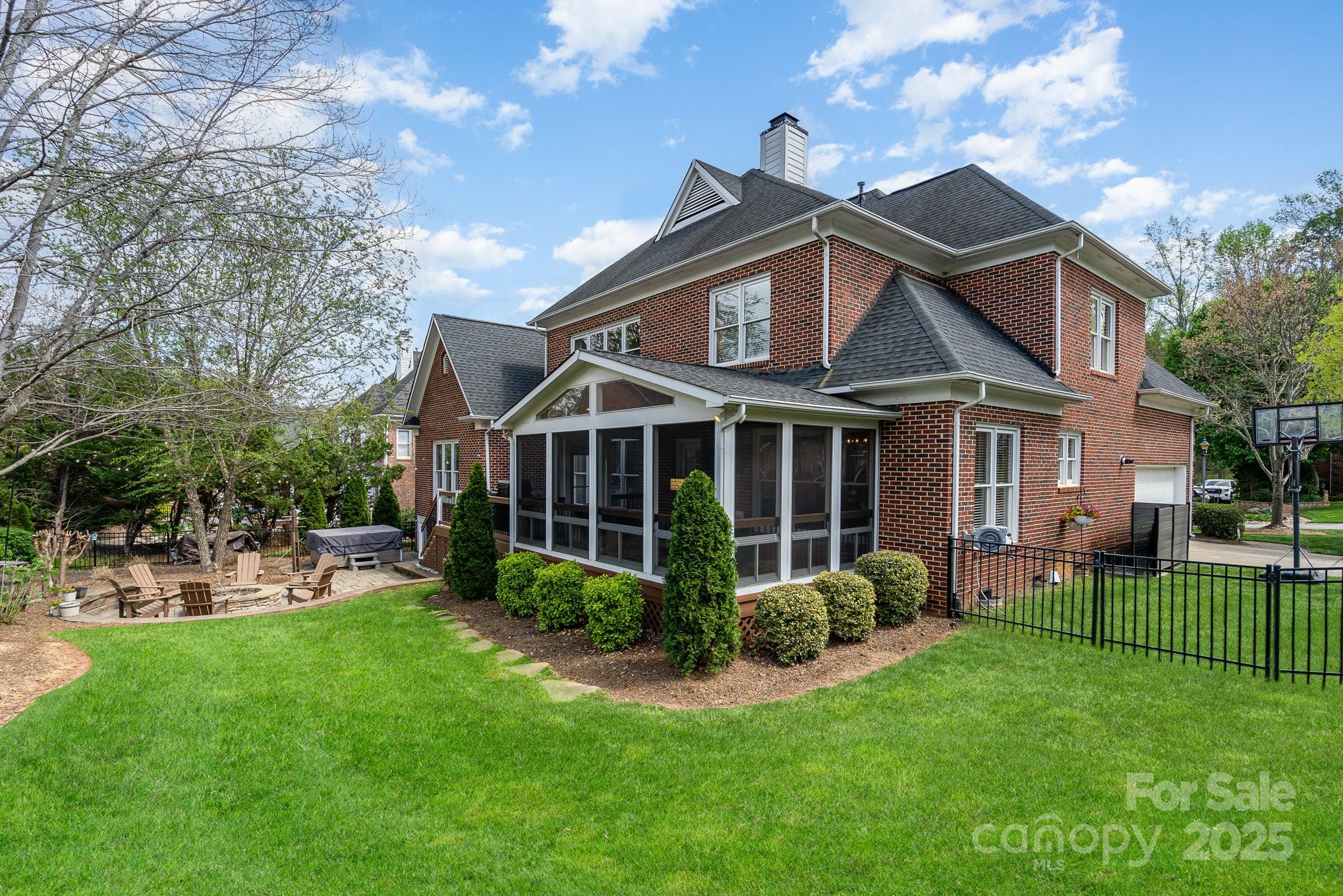 13003 Brickingham Lane