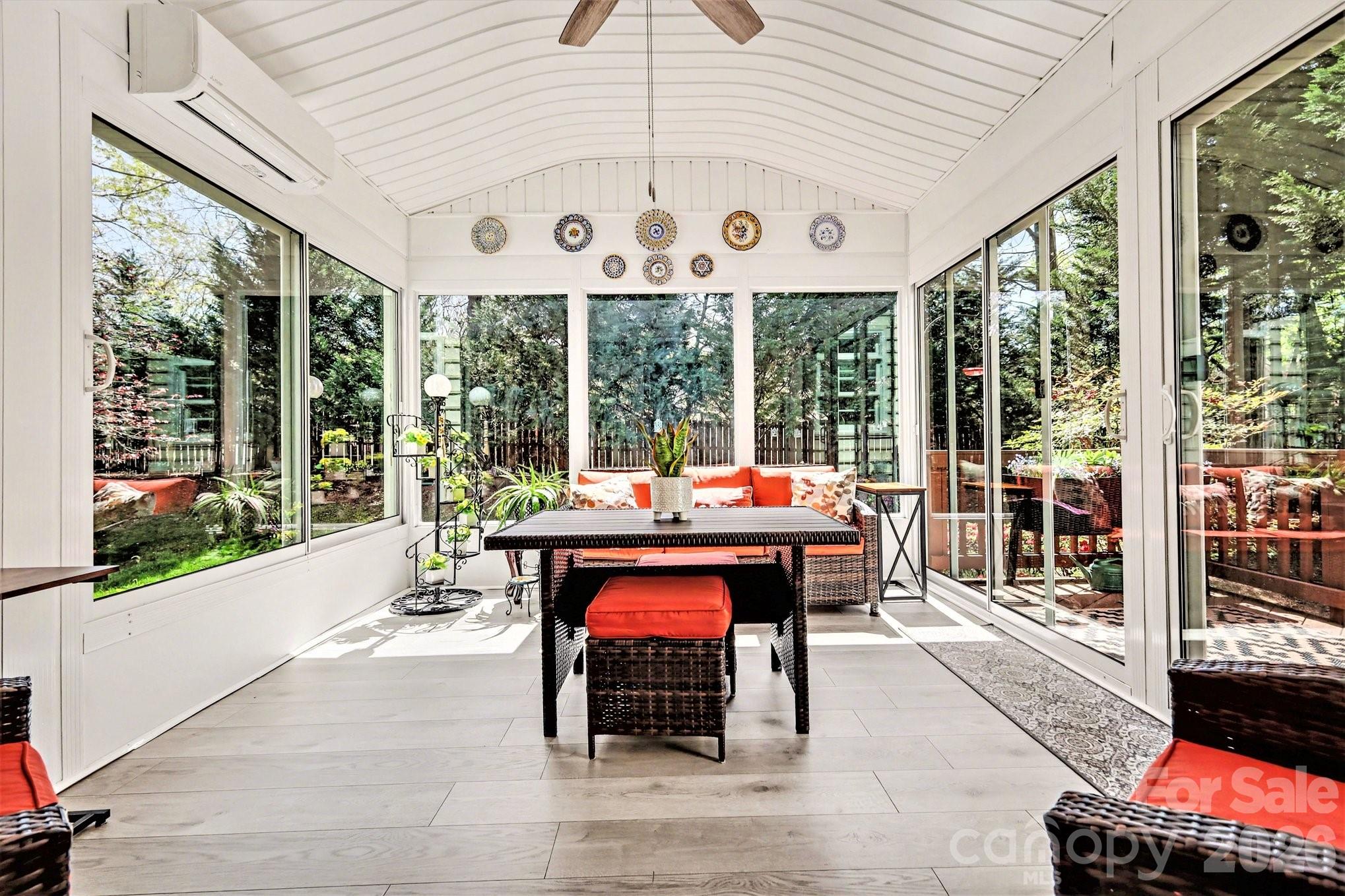 9927 Nicole Lane