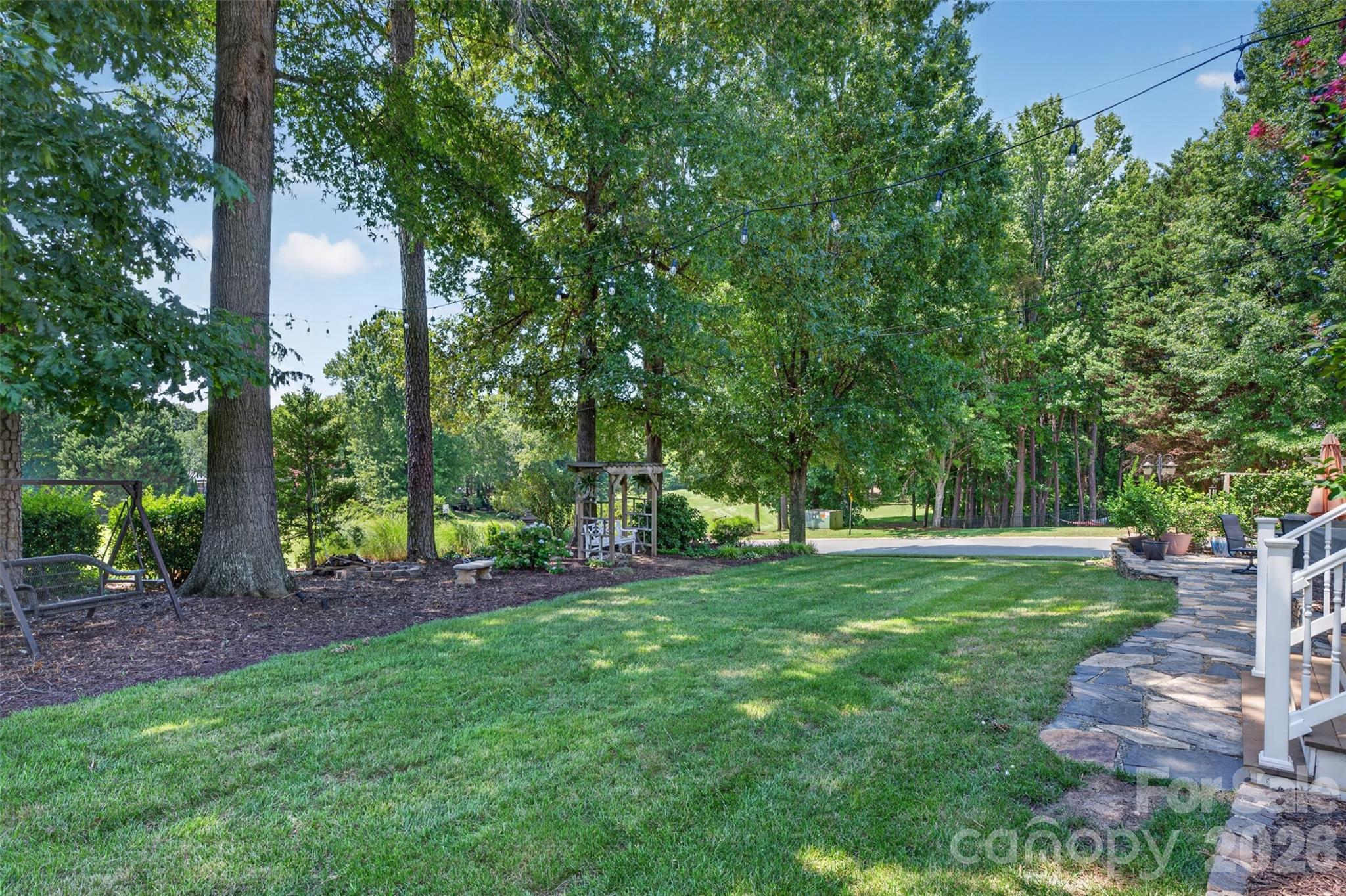 12604 Willingdon Road