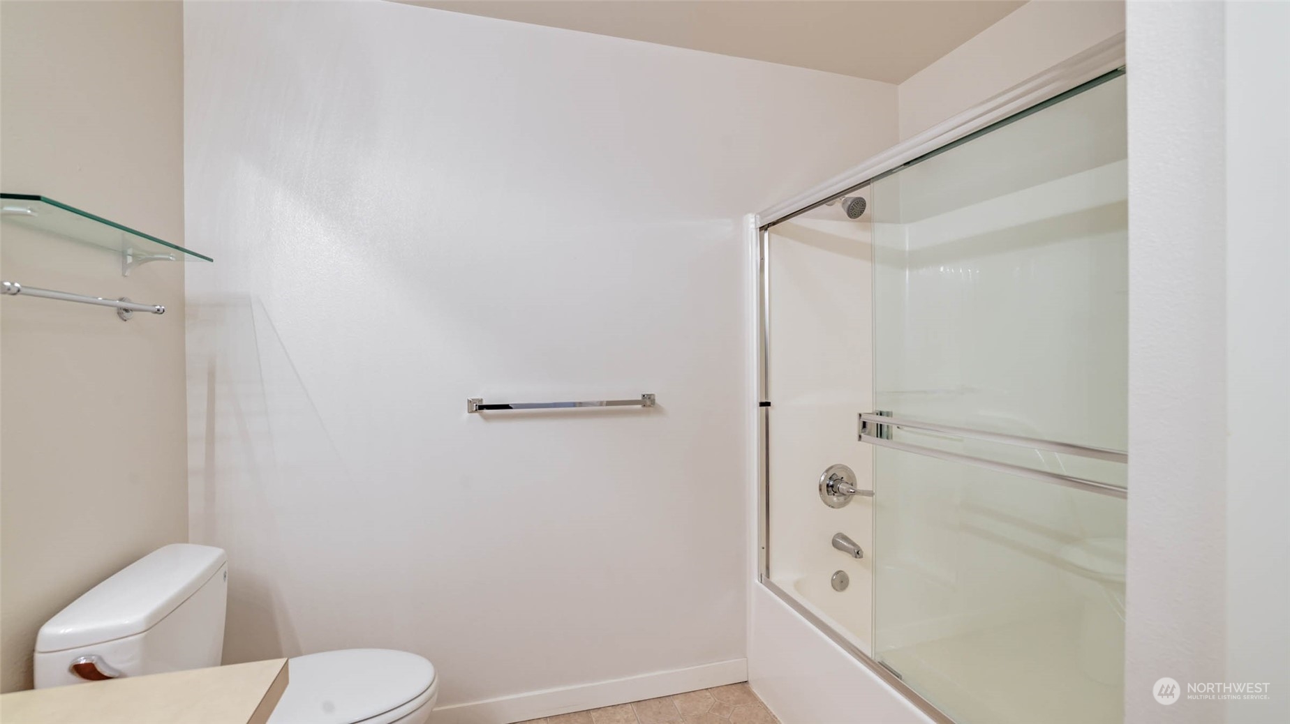 55 Williams Avenue S Unit: 205