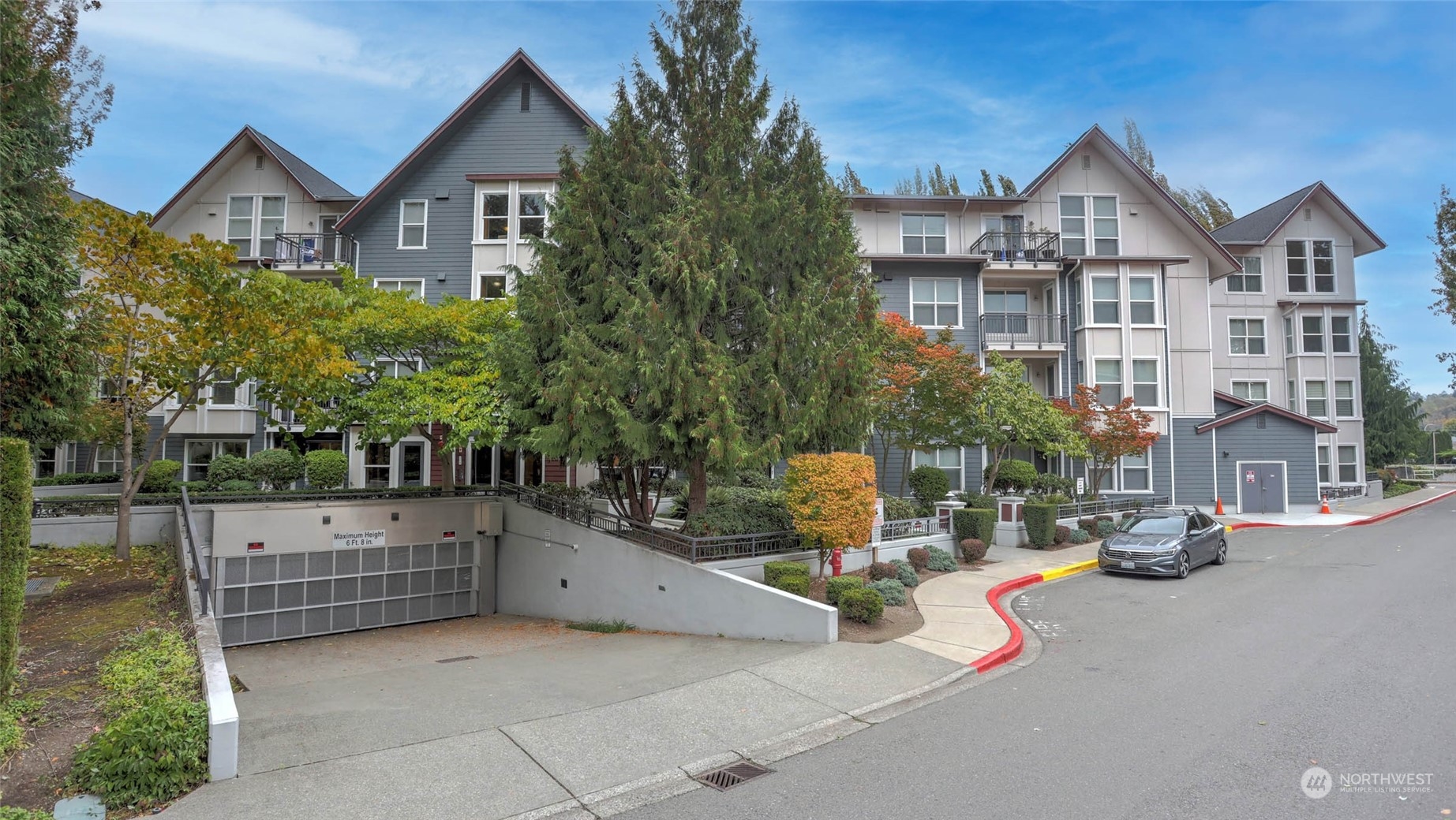 55 Williams Avenue S Unit: 205