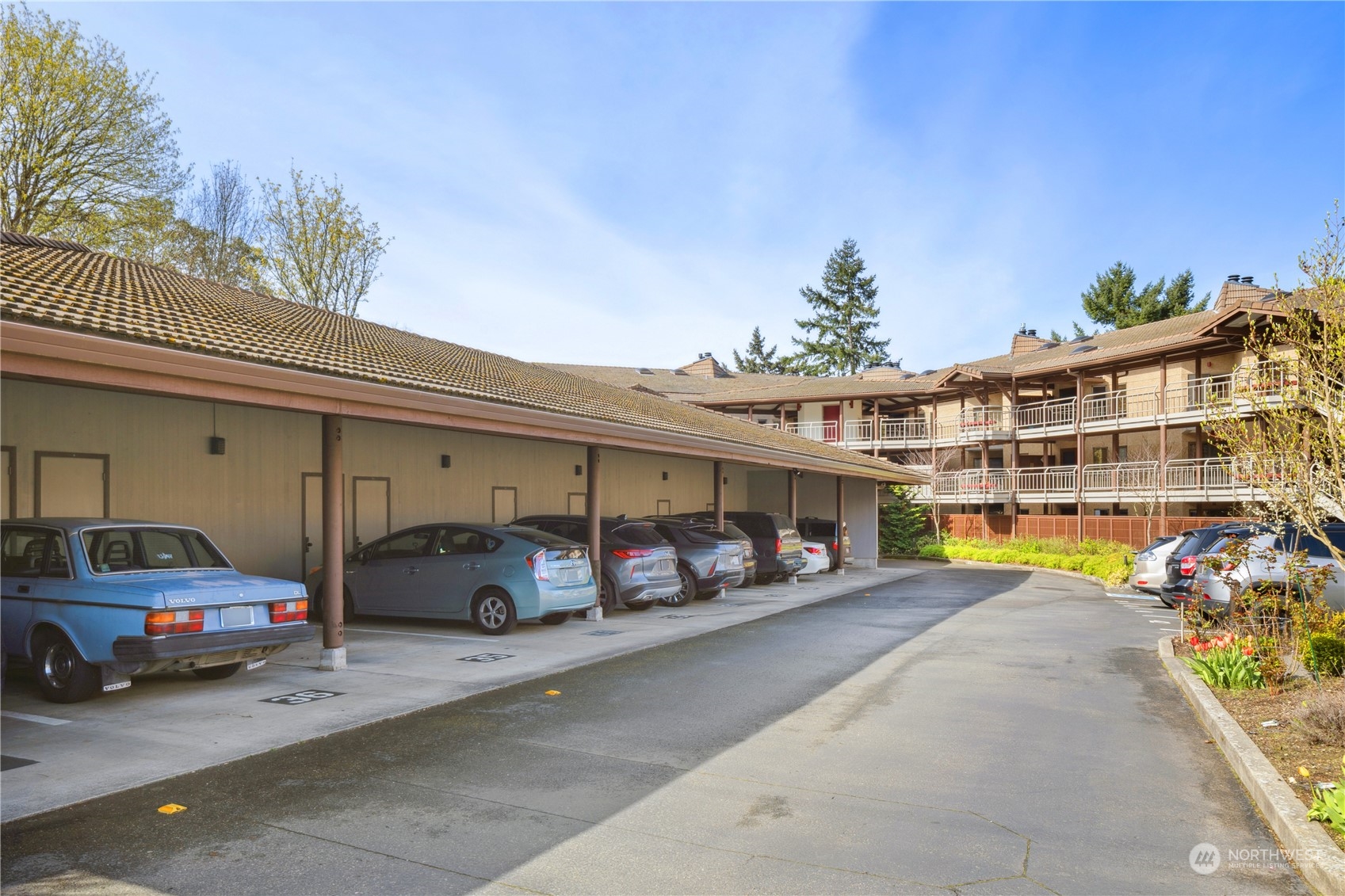 7019 47th Avenue SW Unit: 6