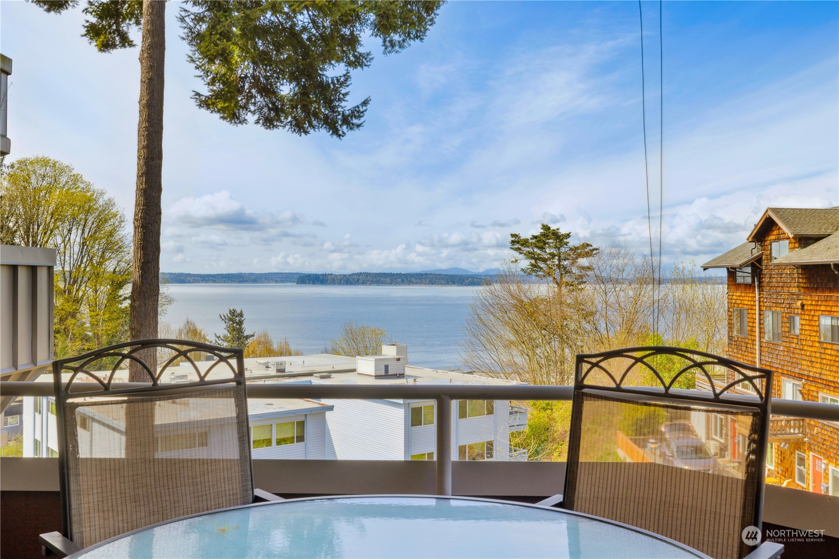7019 47th Avenue SW Unit: 6