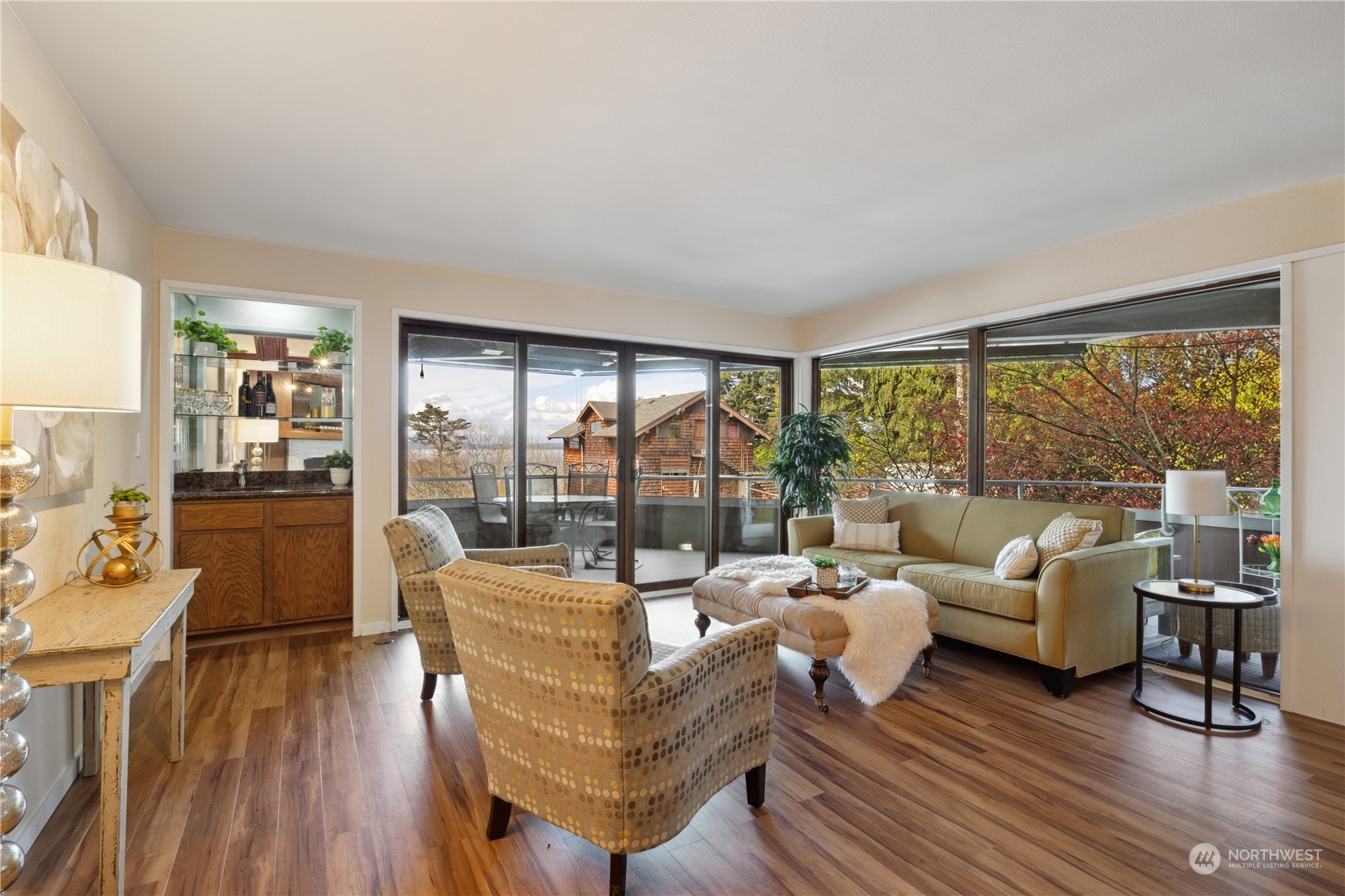 7019 47th Avenue SW Unit: 6