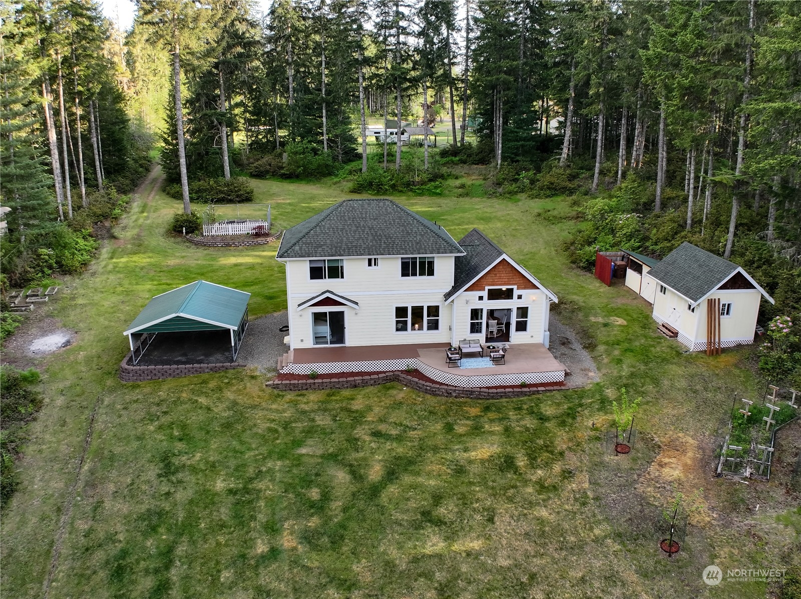 6971 NE Tahuya Blacksmith Road
