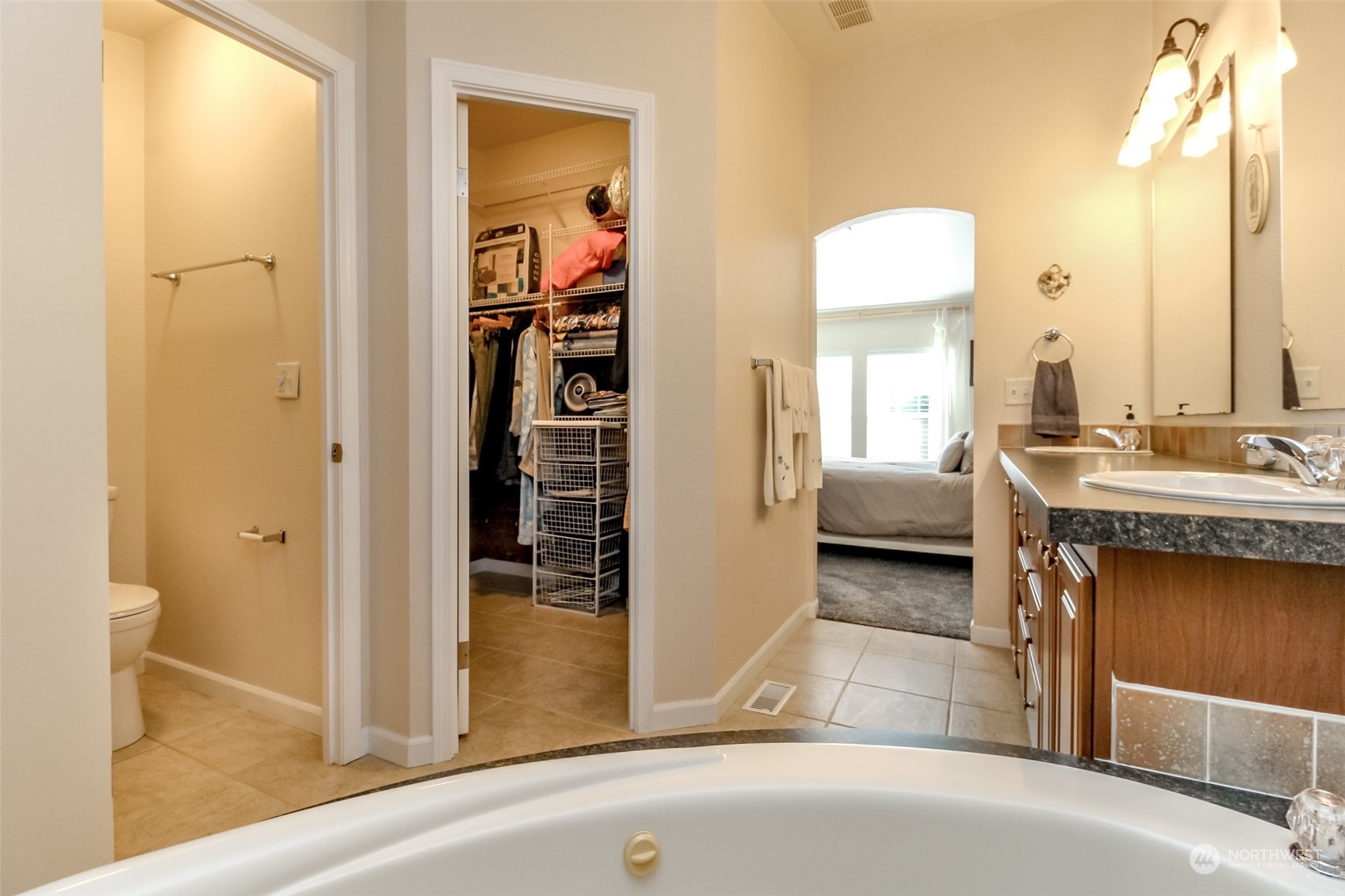 6610 243rd Avenue E Unit: 98