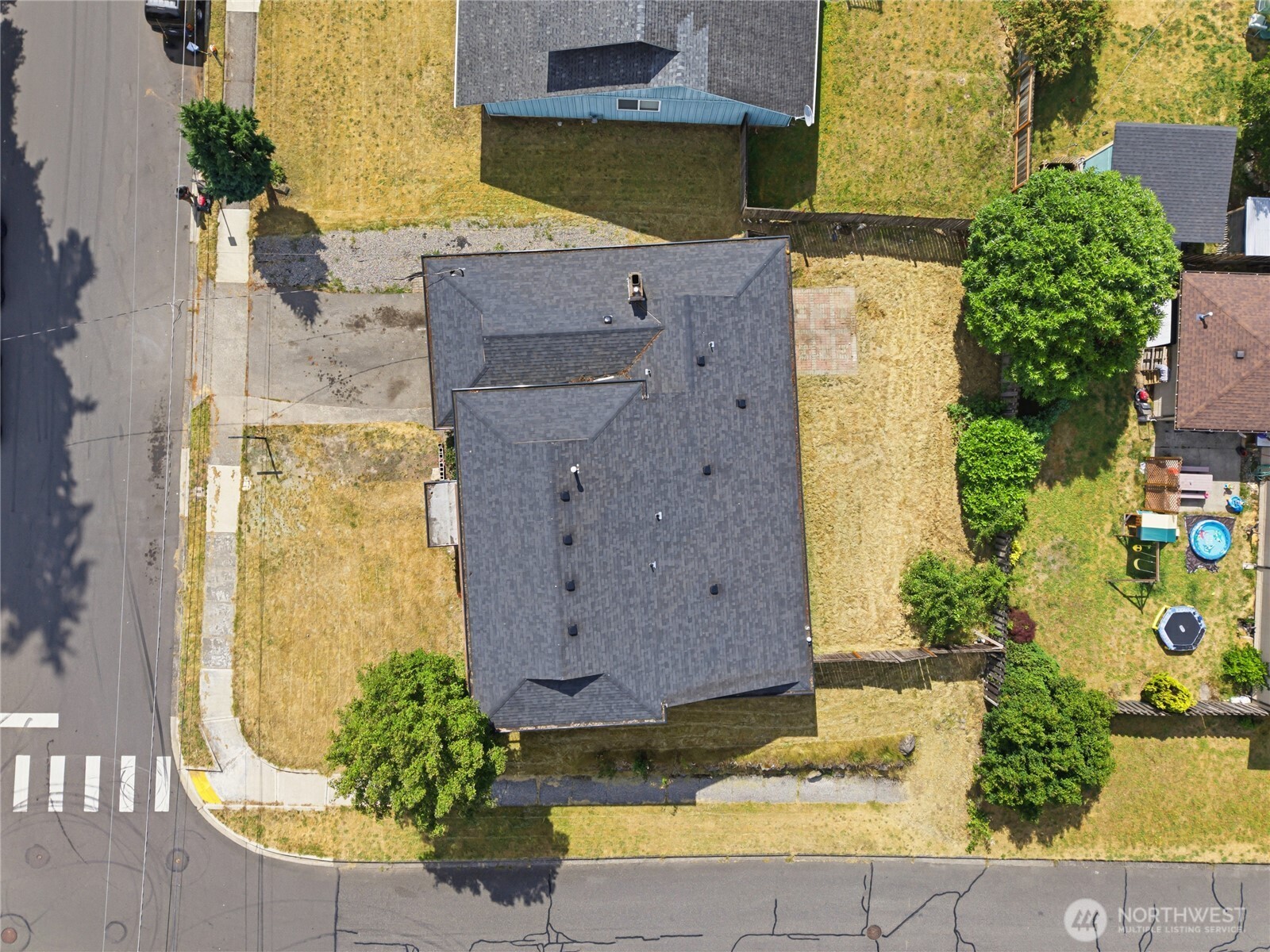 2735 26th Street SE