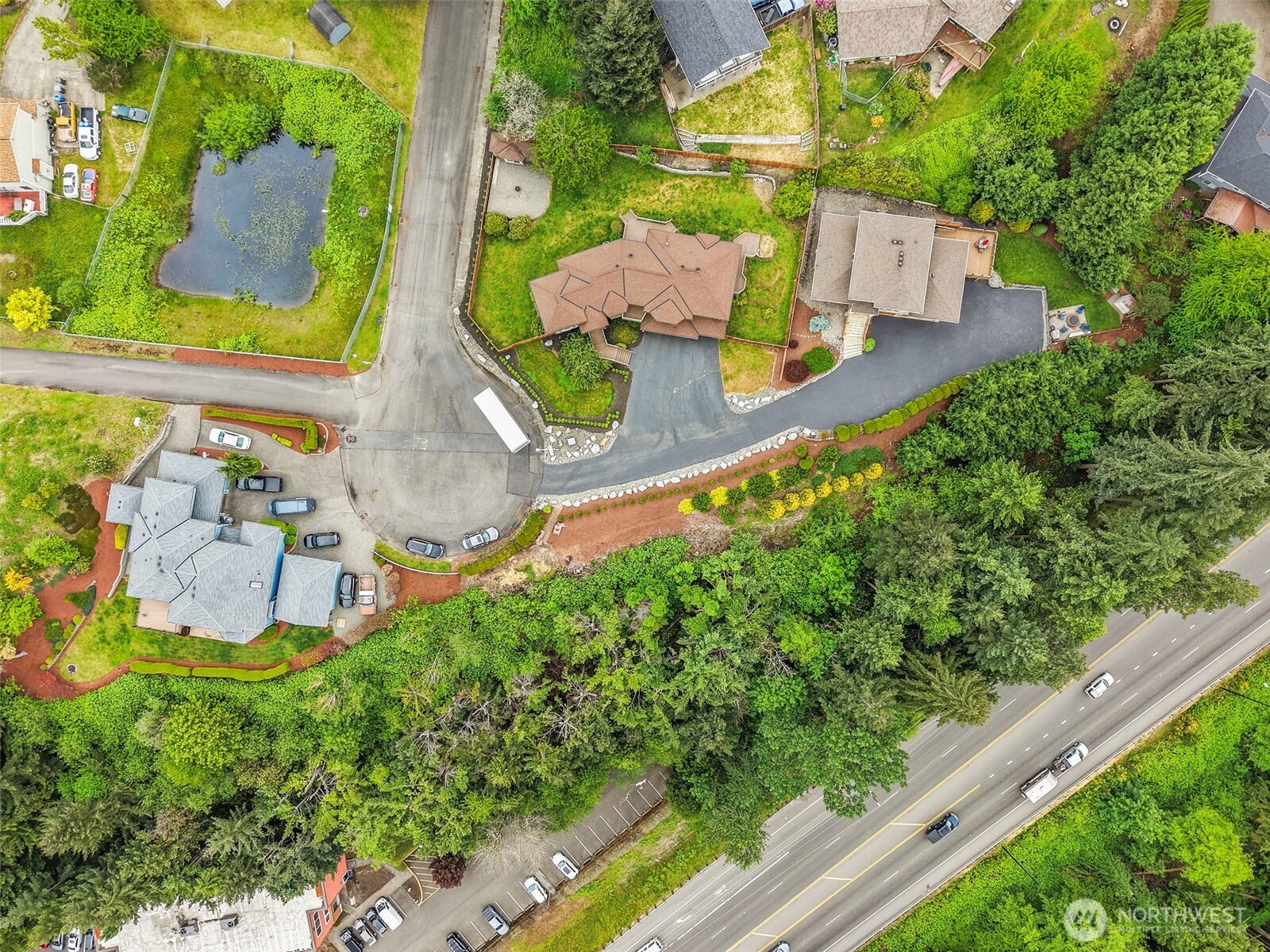 18105 85th Street E