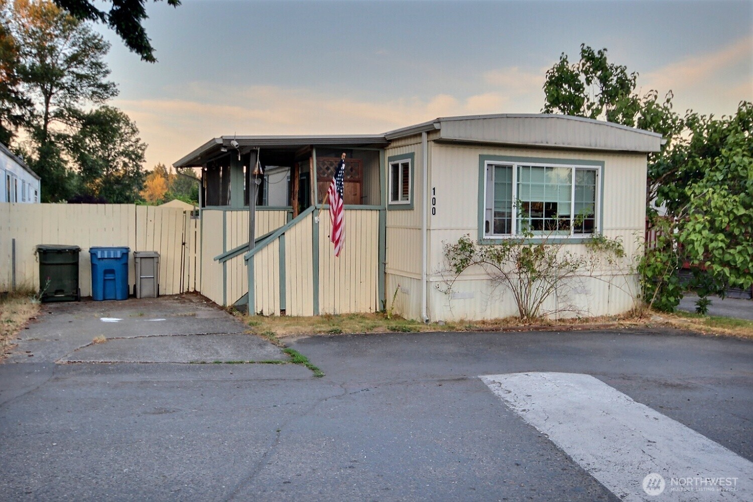 15232 SE 272nd Street Unit: 100