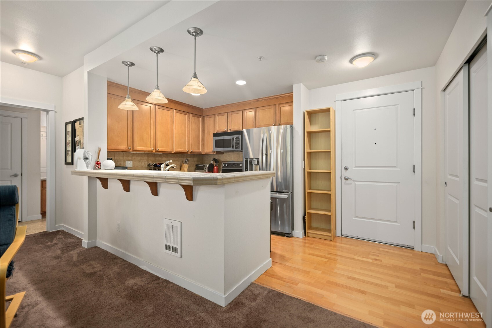55 Williams Avenue S Unit: 205