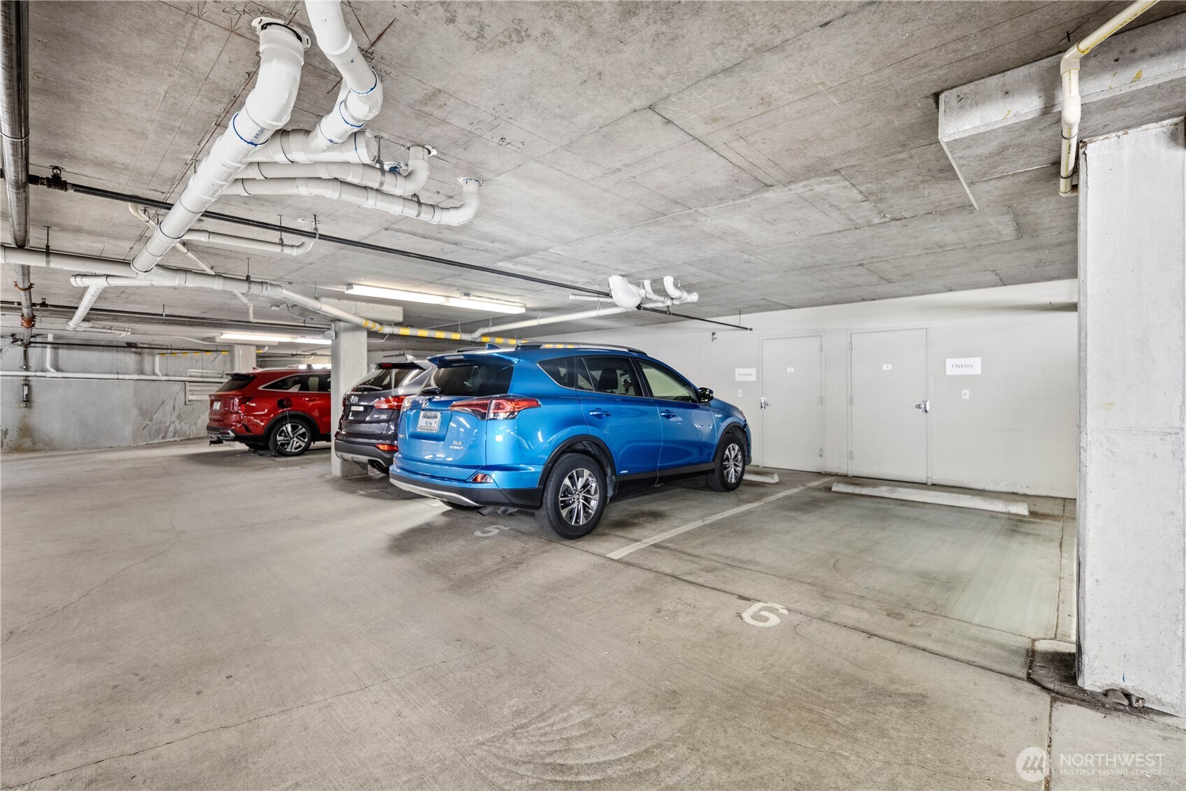 55 Williams Avenue S Unit: 205