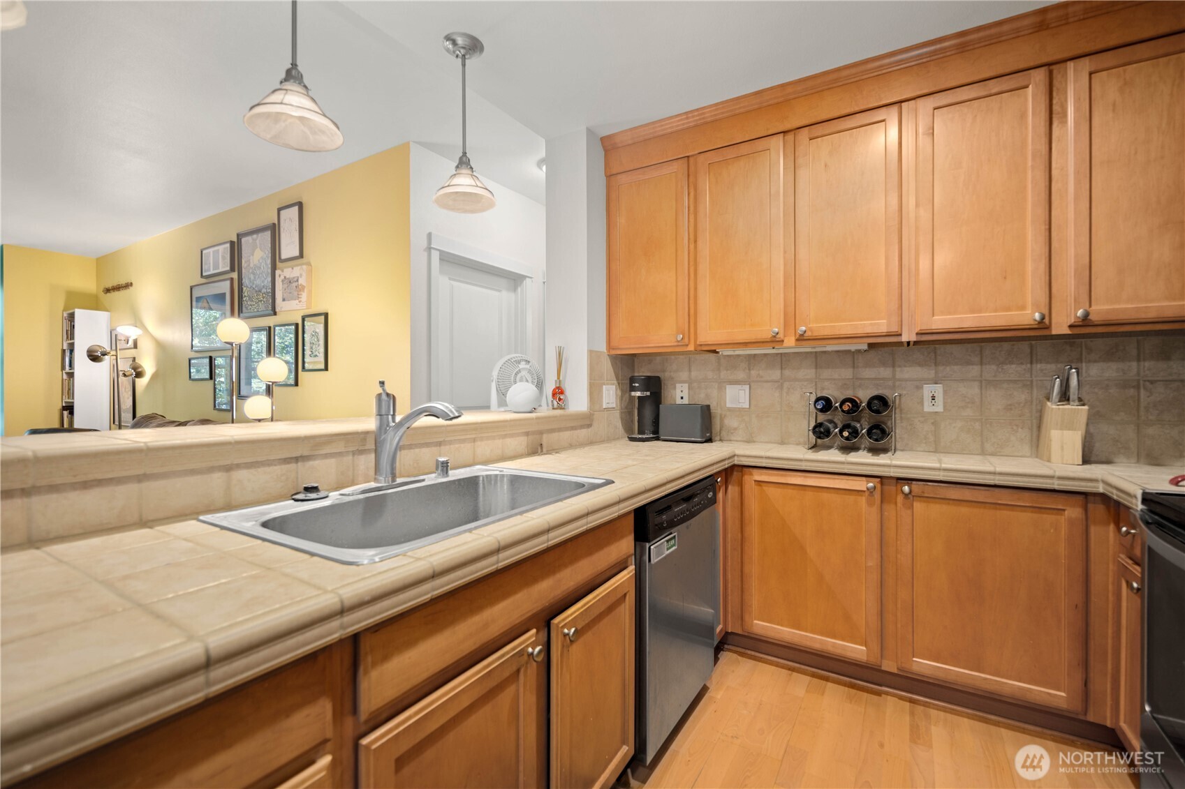 55 Williams Avenue S Unit: 205