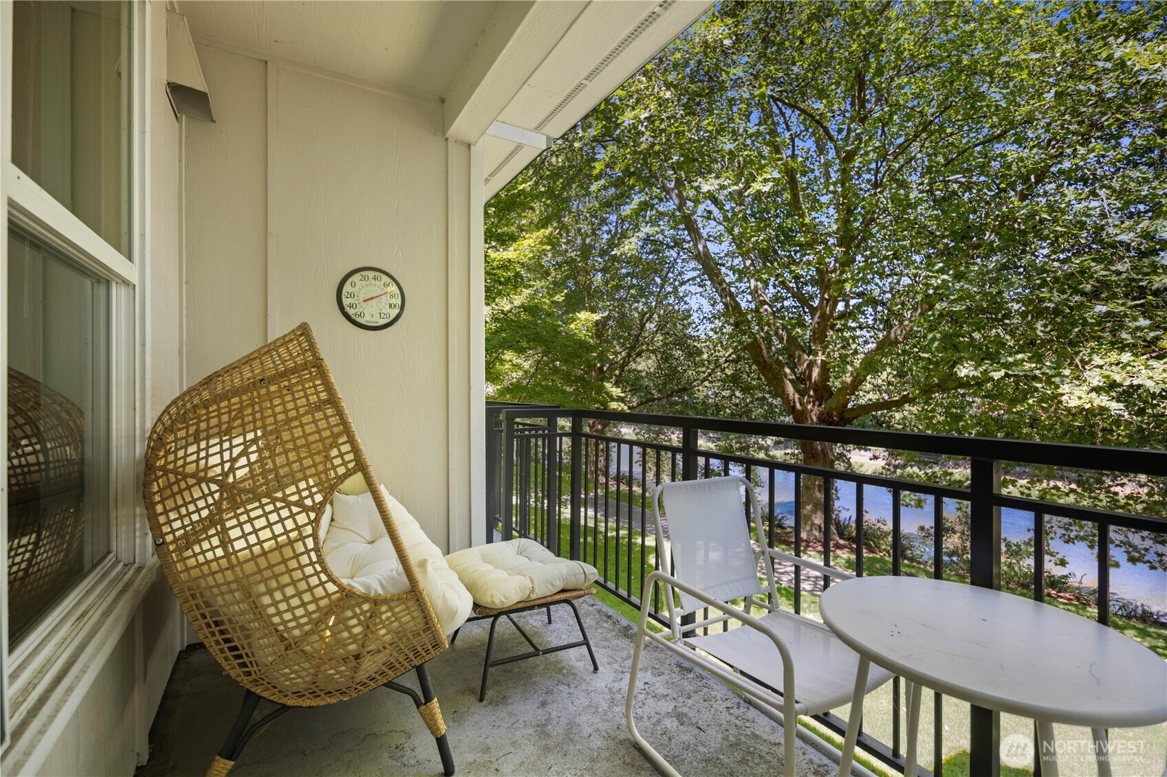 55 Williams Avenue S Unit: 205