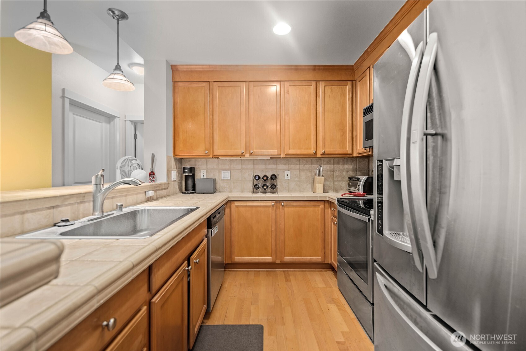 55 Williams Avenue S Unit: 205