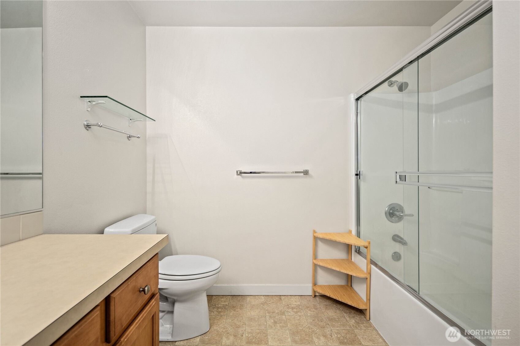 55 Williams Avenue S Unit: 205