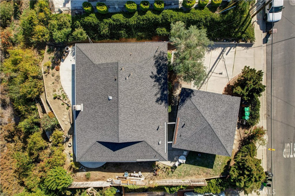 113 Avenida Salvador