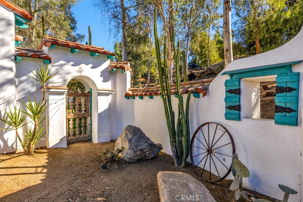 42350 Rockview Drive