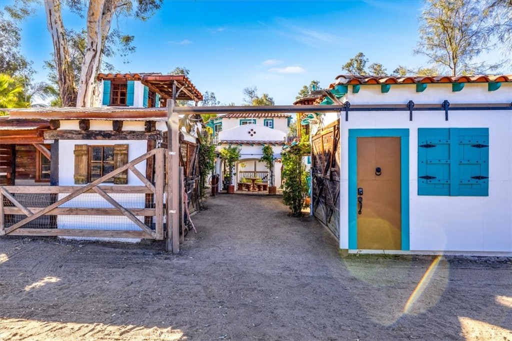 42350 Rockview Drive