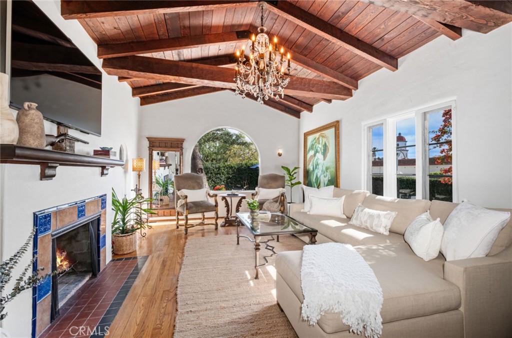 31462 El Camino Real