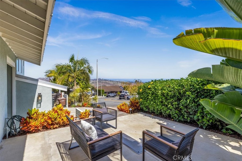 25201 Sea Vista Drive