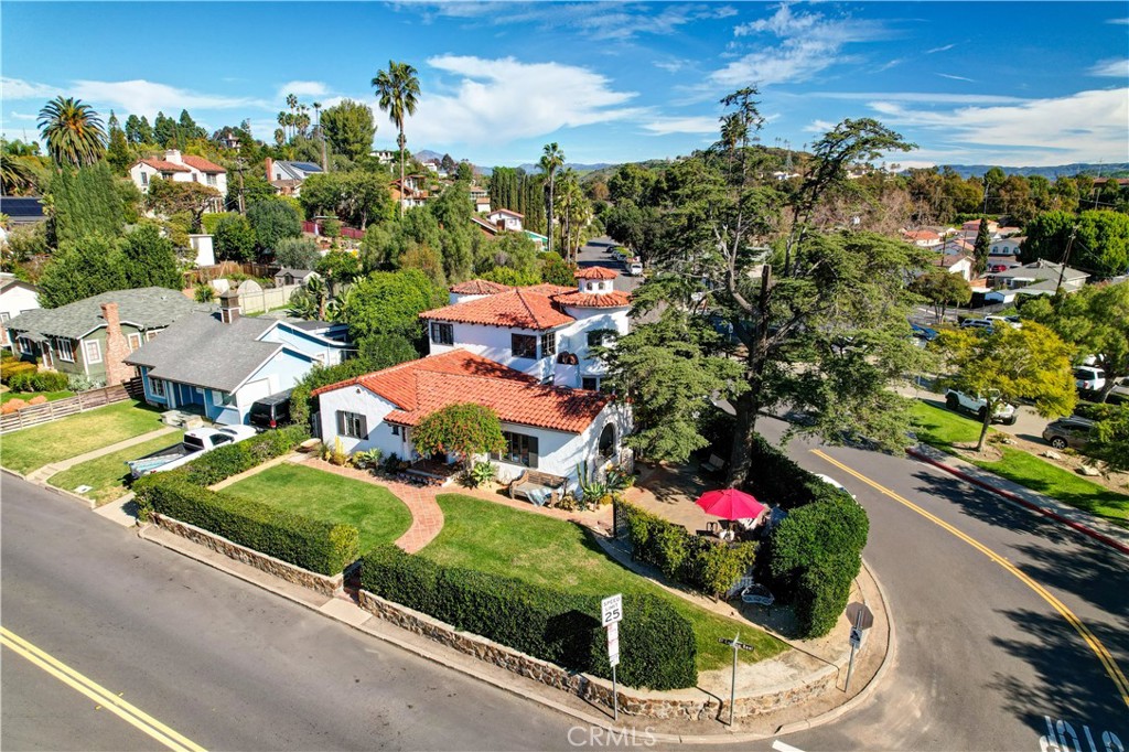 31462 El Camino Real
