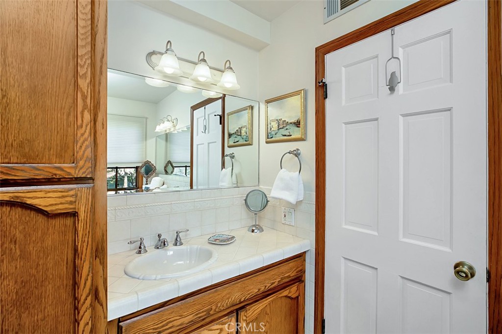 31462 El Camino Real