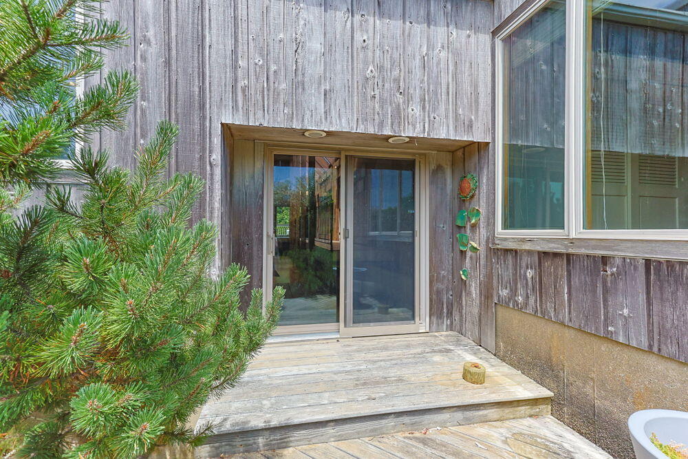 23 Crestview Circle