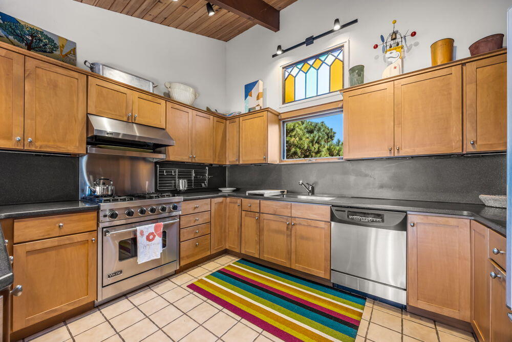 23 Crestview Circle