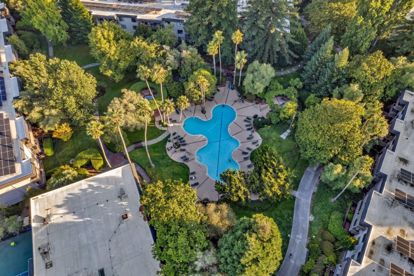 4336 Shelter Creek LN