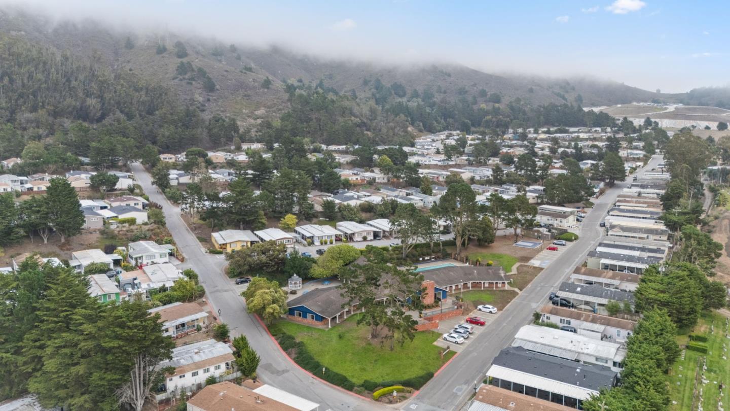 64 Franciscan Drive Unit: 17