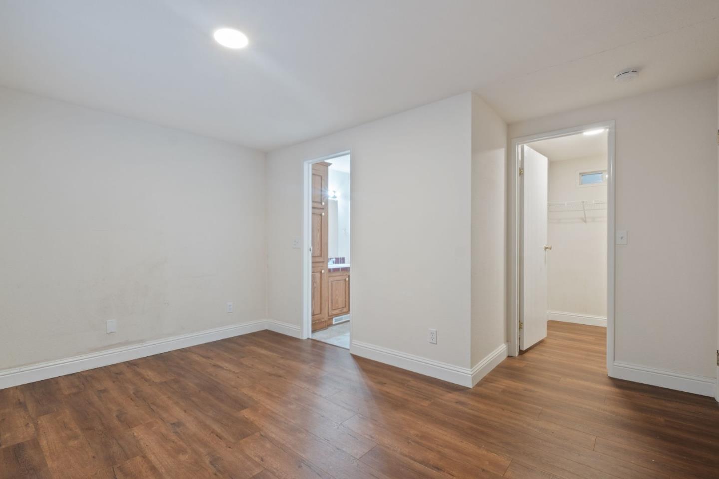 64 Franciscan Drive Unit: 17