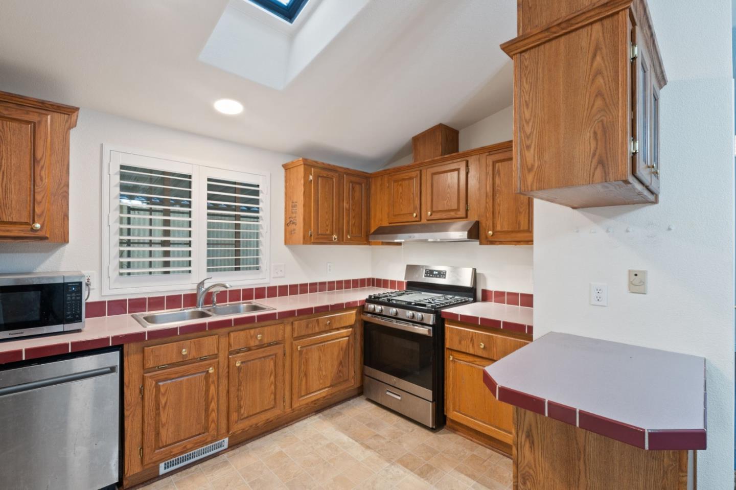 64 Franciscan Drive Unit: 17