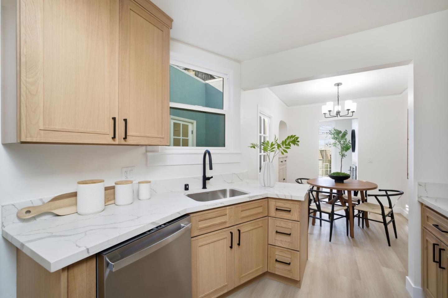 561 Winchester Street