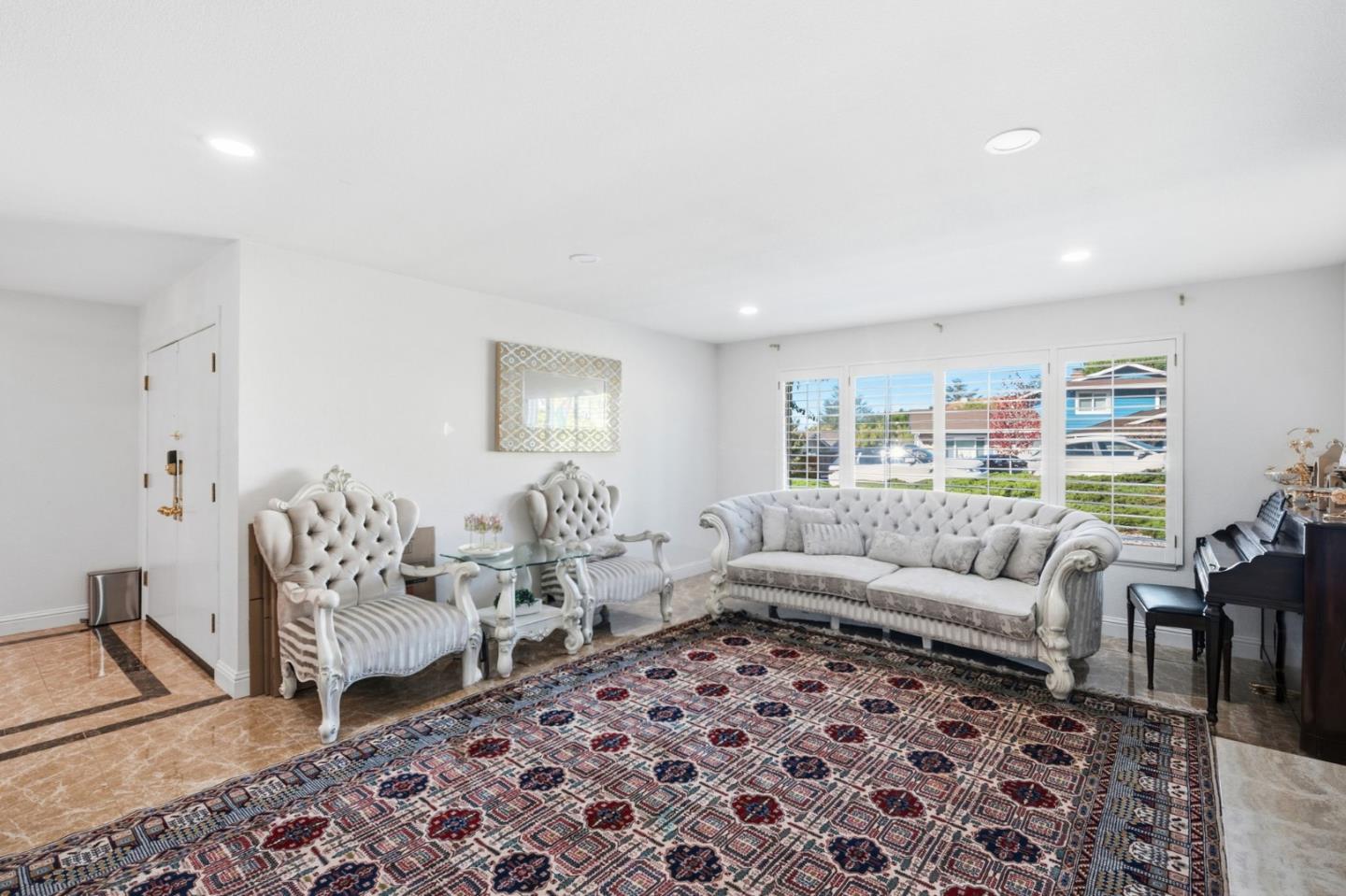 26918 Claiborne Court