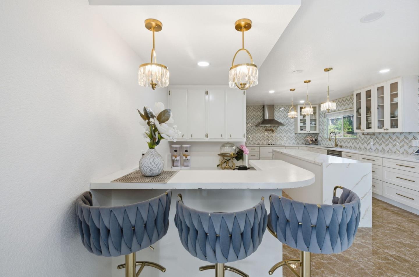 26918 Claiborne Court