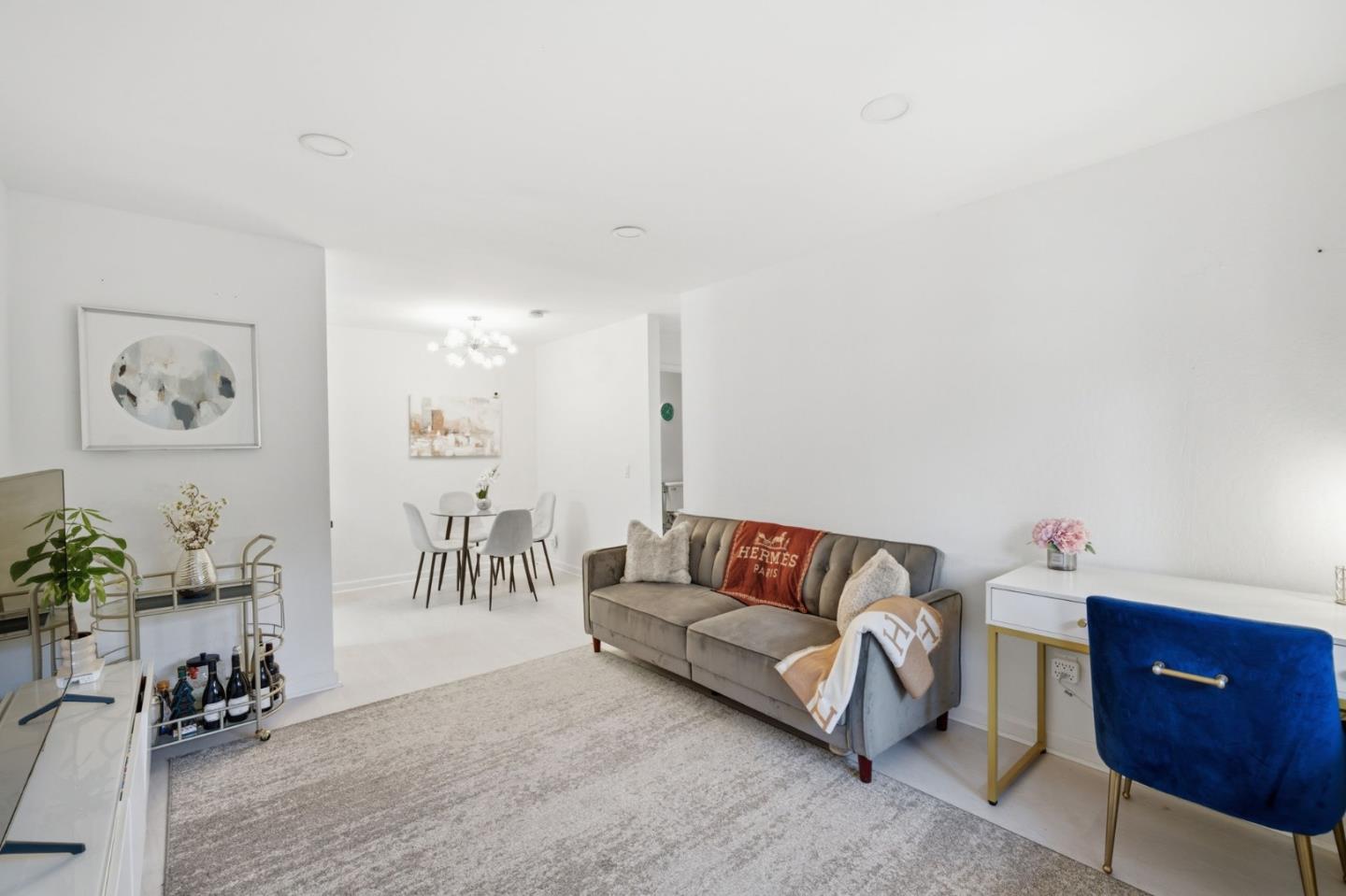 408 Boardwalk Avenue 1