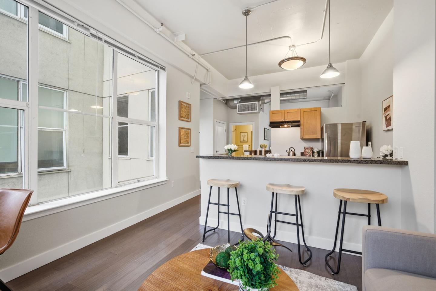 30 Mason Street 502