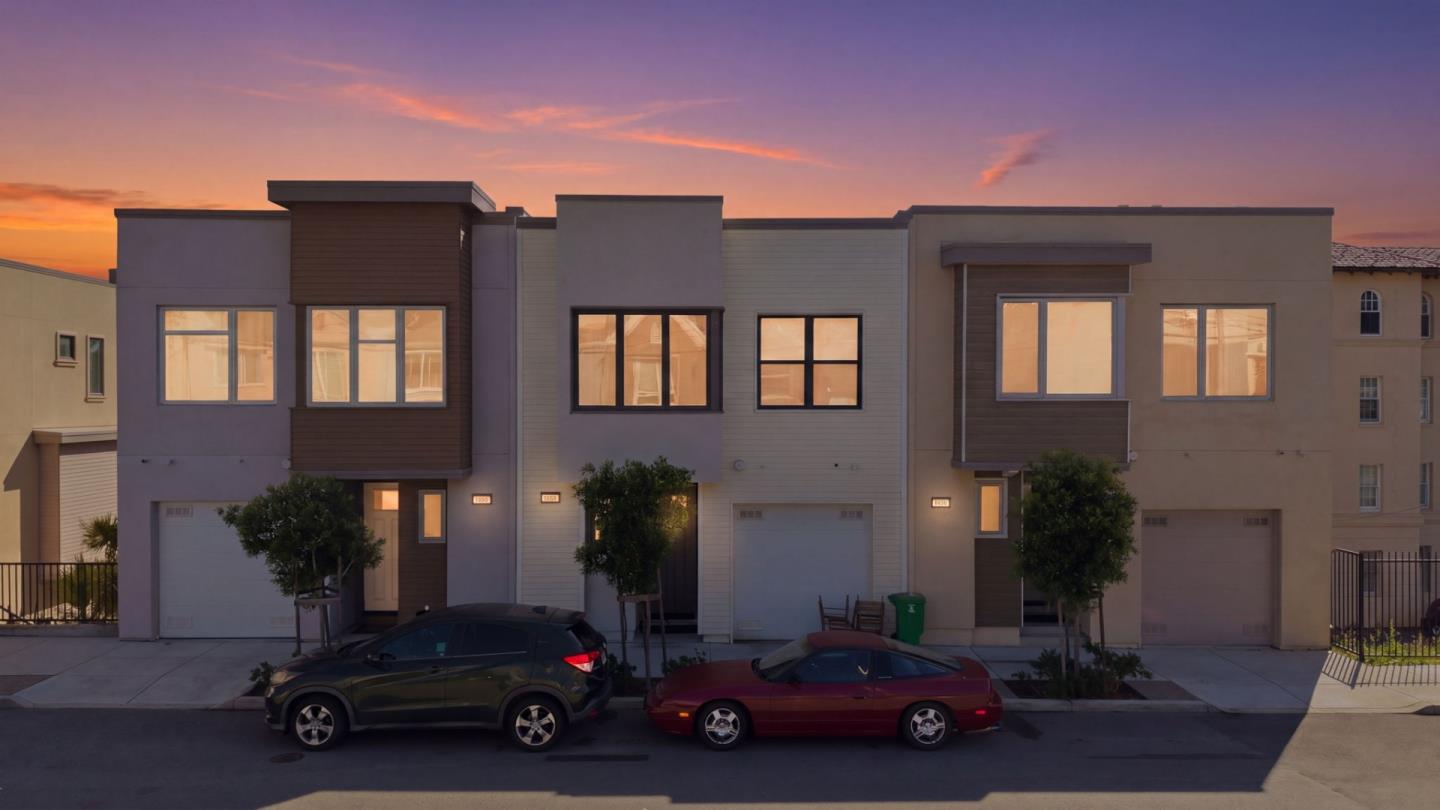 493 Cambridge Street