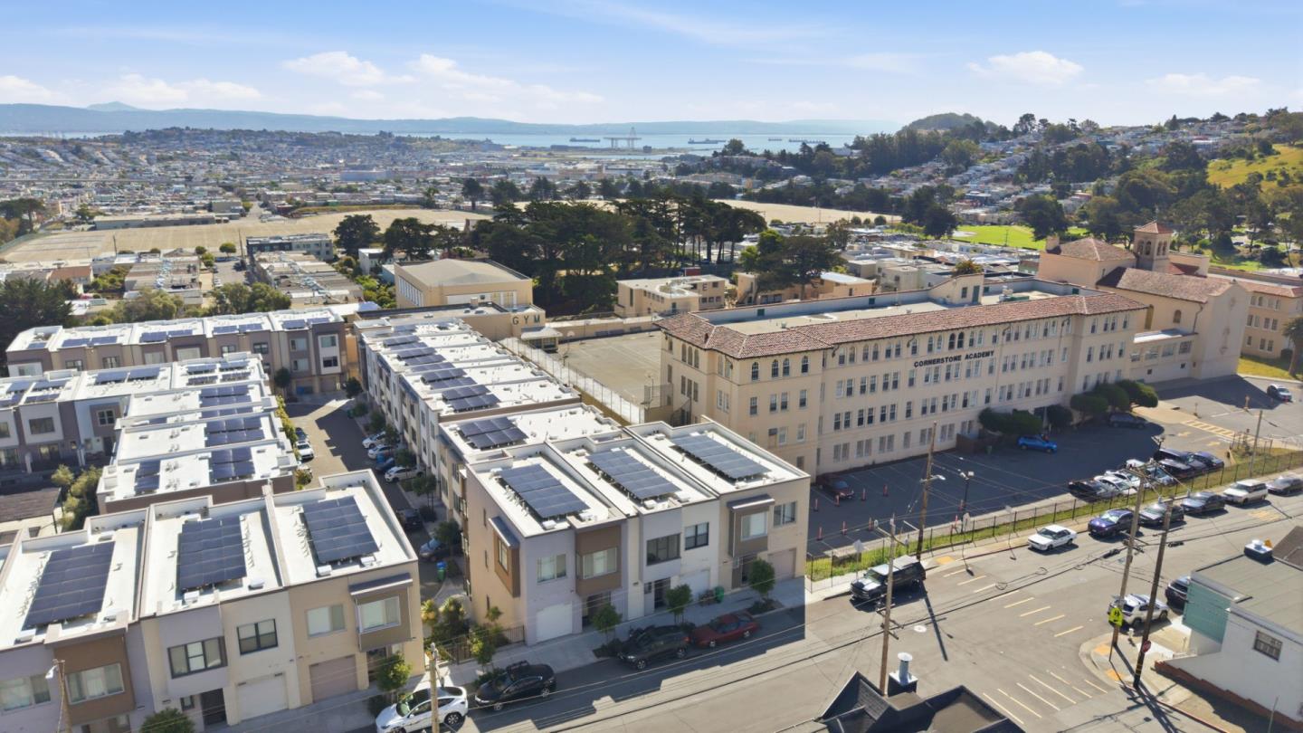 493 Cambridge Street