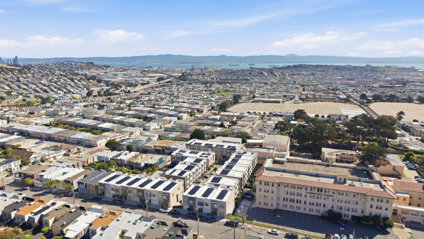 493 Cambridge Street