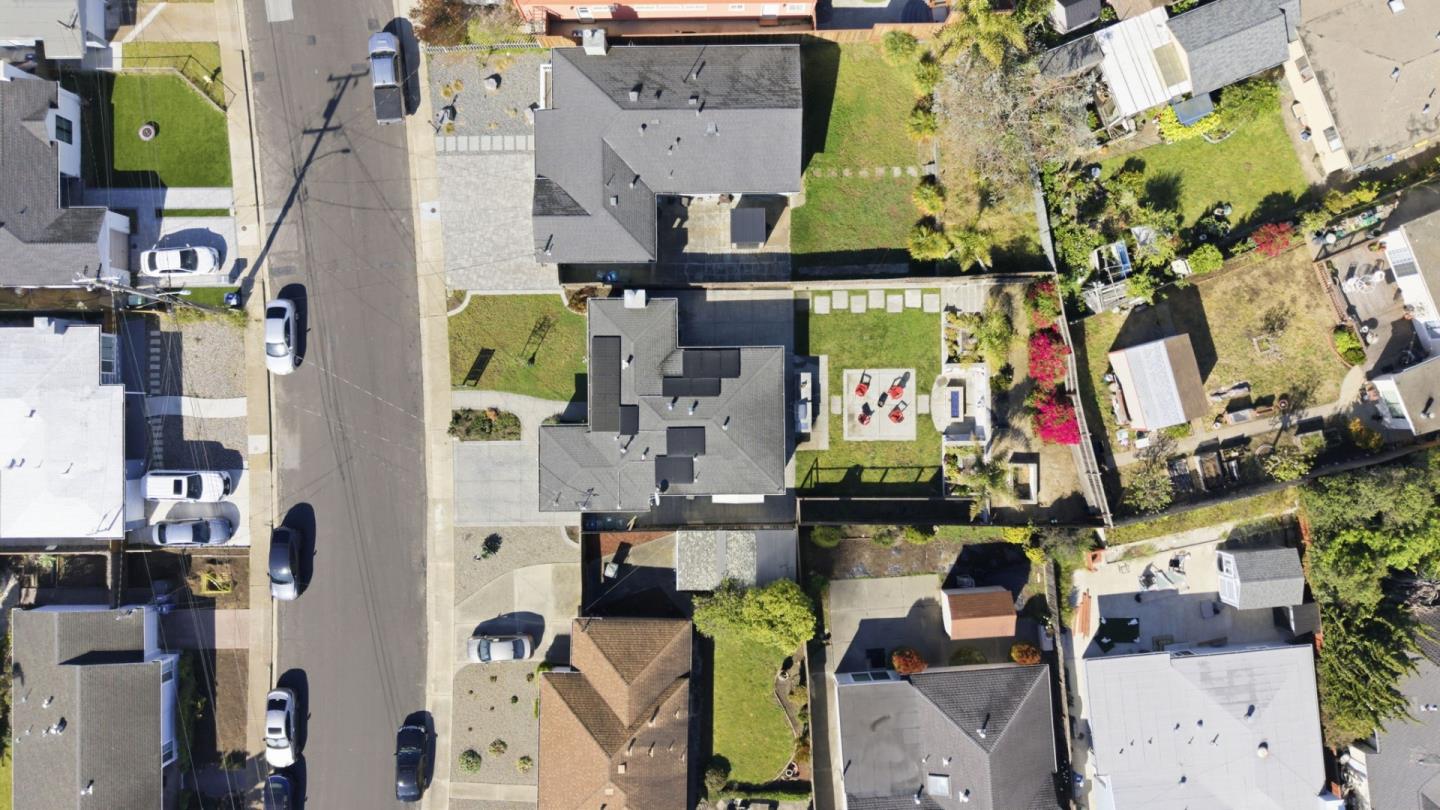 54 Calvert Avenue