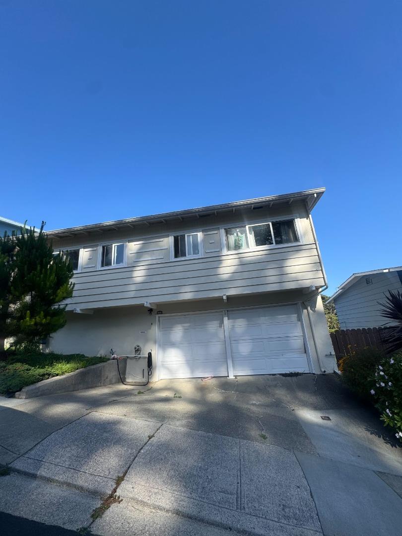 2030 Pinecrest Drive
