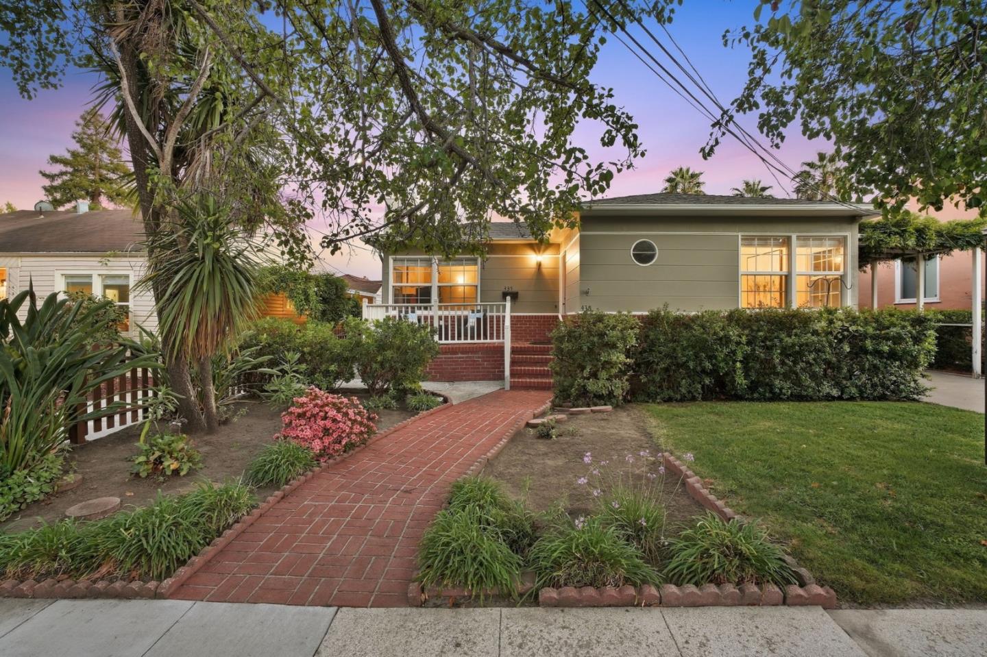 Portola DR