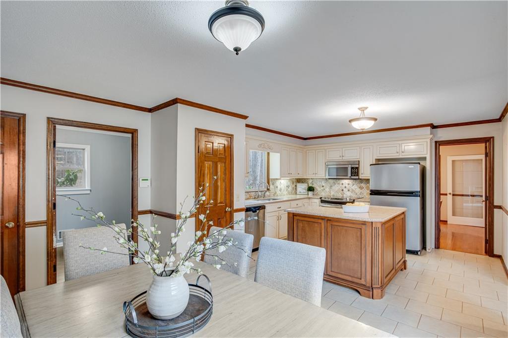 4739 Sherman Allen Road