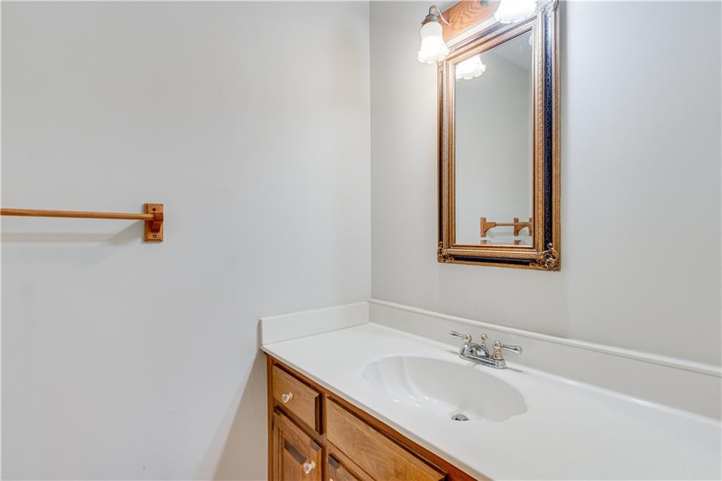 7790 Kings Point Drive